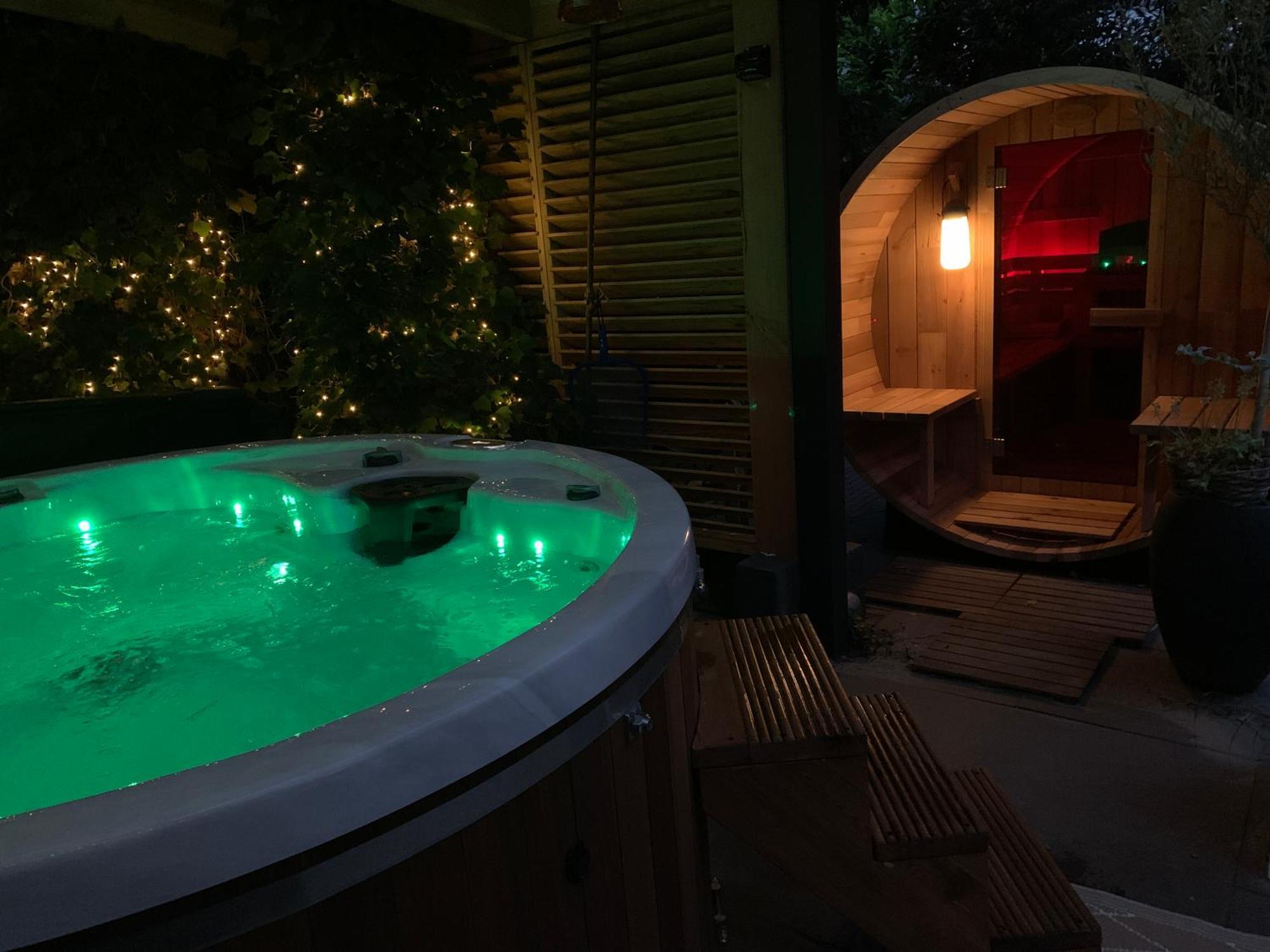 Romantisch Wellness Appartement Met Prive Hottub Sauna Gamesroom Den Ham 외부 사진